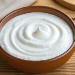 Comment convertir simplement 1€ de fromage blanc en 8€ de skyr en trois étapes sans outils