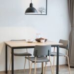 Astuces pour créer un espace repas chic et fonctionnel dans un studio