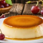 Plongée dans les secrets du flan aux œufs traditionnel de nos grand-mères