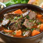 Joue de porc façon grand-mère : recette traditionnelle et astuces gourmandes